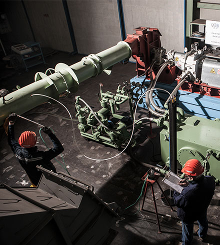 Boldrocchi Italia employees running a test